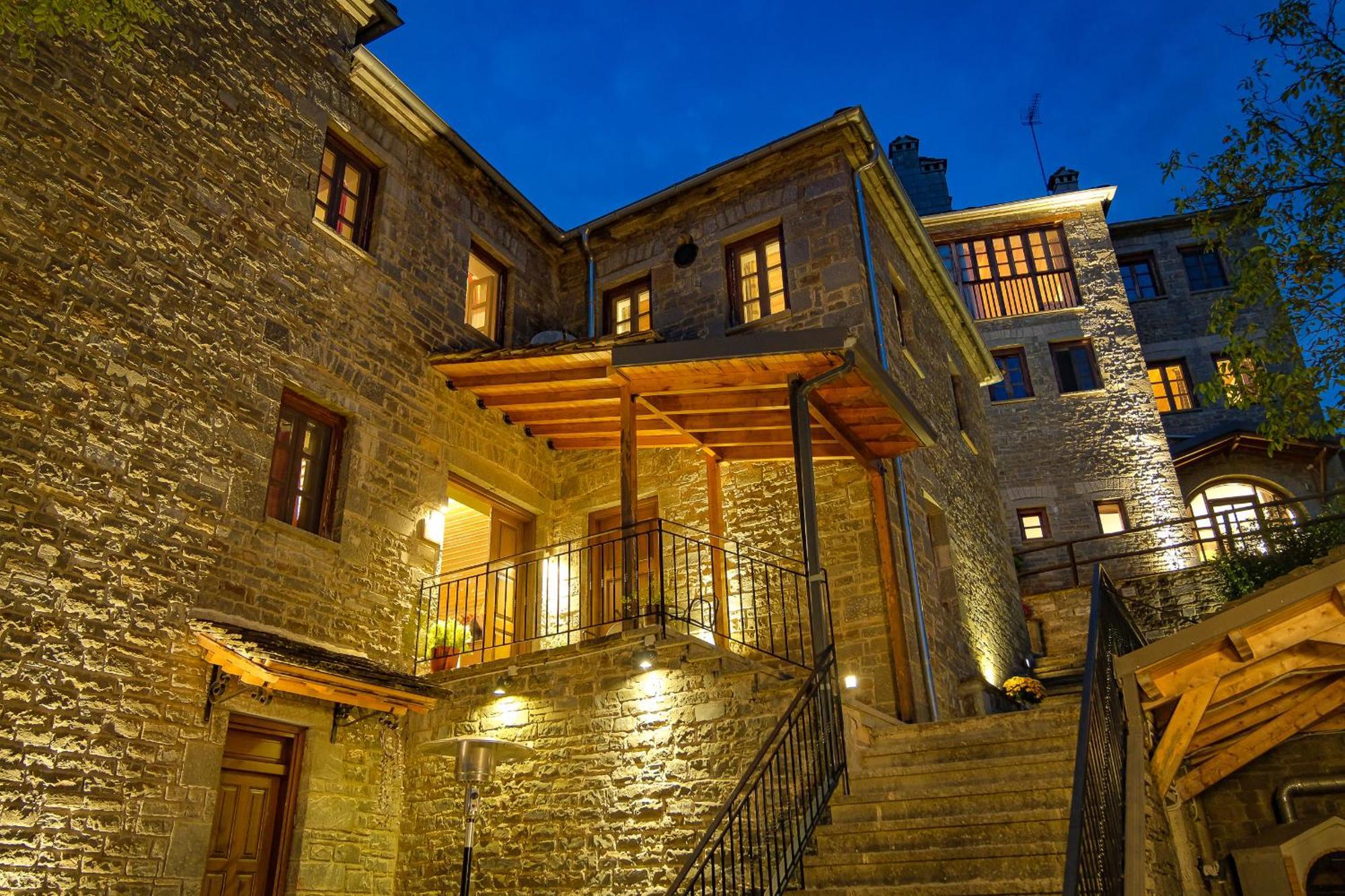 Kipi Mountain Resort Exterior photo